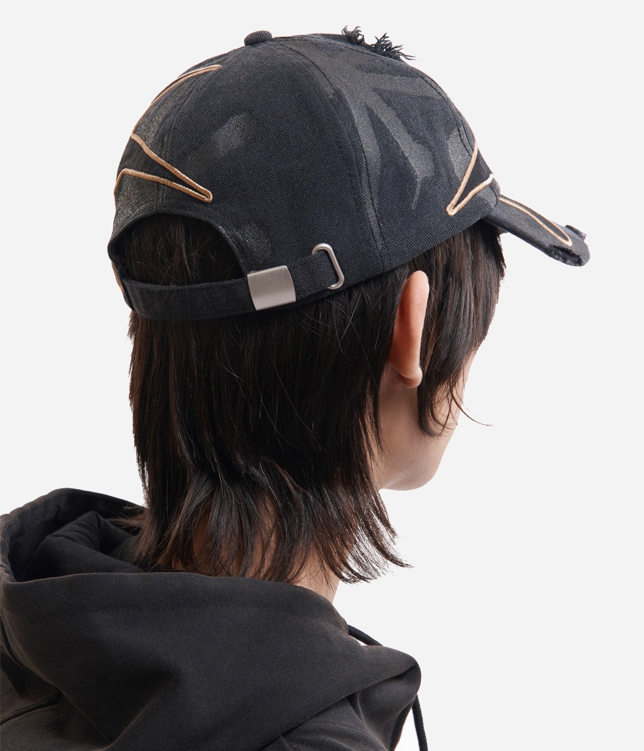 P.A.M. "DISTRESSED URCHIN TAG BASEBALL CAP" BLACK WASH