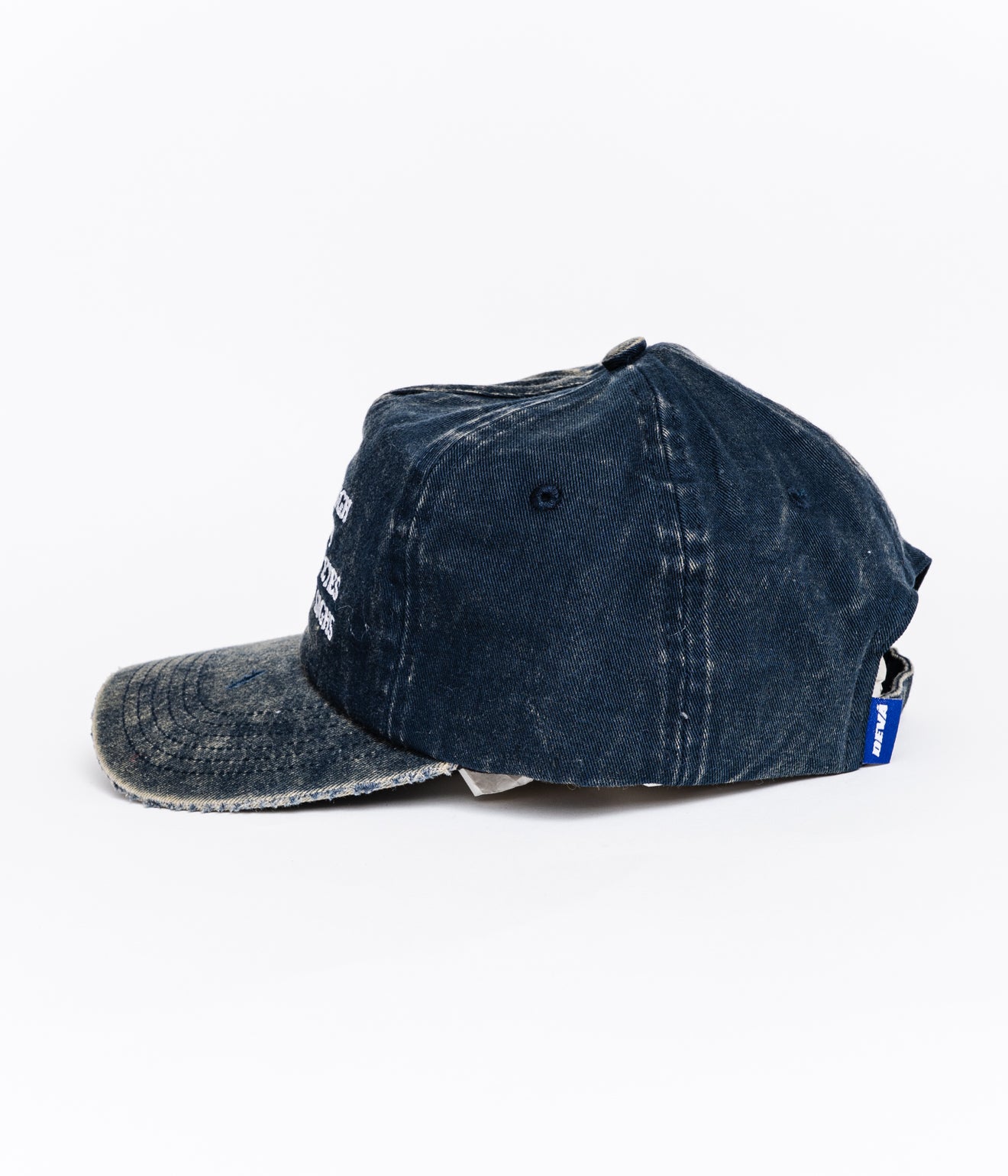 DEVÁ STATES "CARAVAN Distressed Strapback Cap" Washed Blue