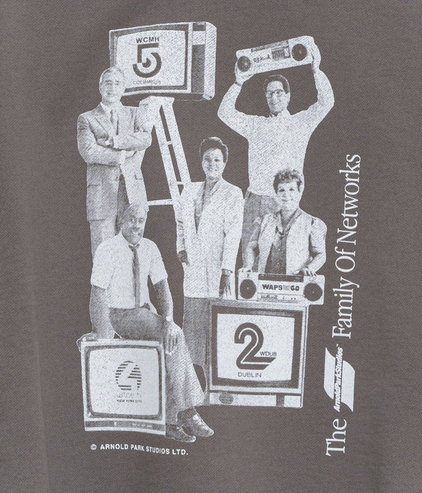 Arnold Park Studios "FAMILY OF NETWORKS CREW NECK" PIGMENT GREY - WEAREALLANIMALS