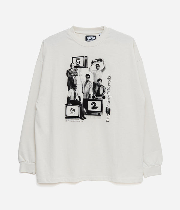 Arnold Park Studios "FAMILY OF NETWORKS LONG SLEEVE" ANTIQUE WHITE - WEAREALLANIMALS