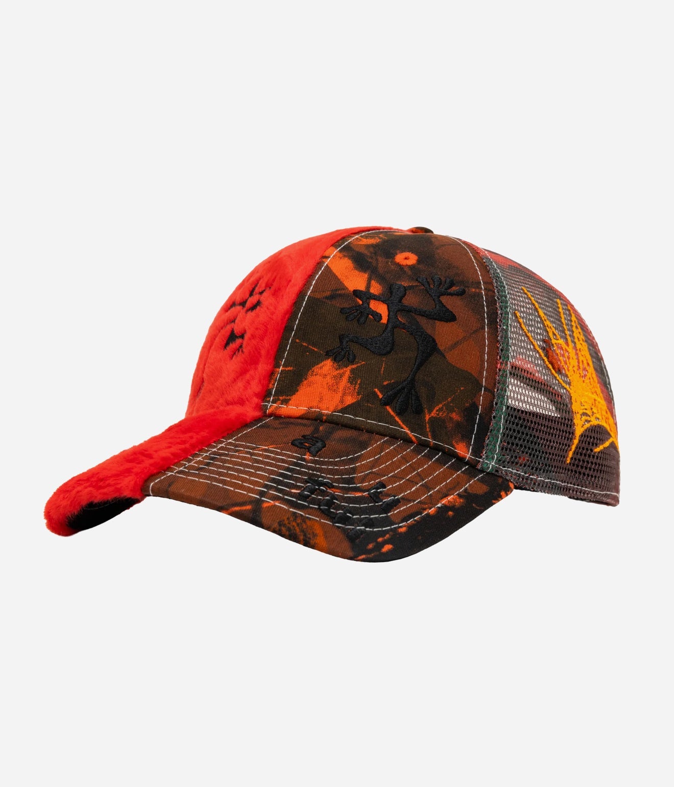 b.Eautiful "Biyu Hat" Red Plush / Fire Camo - WEAREALLANIMALS