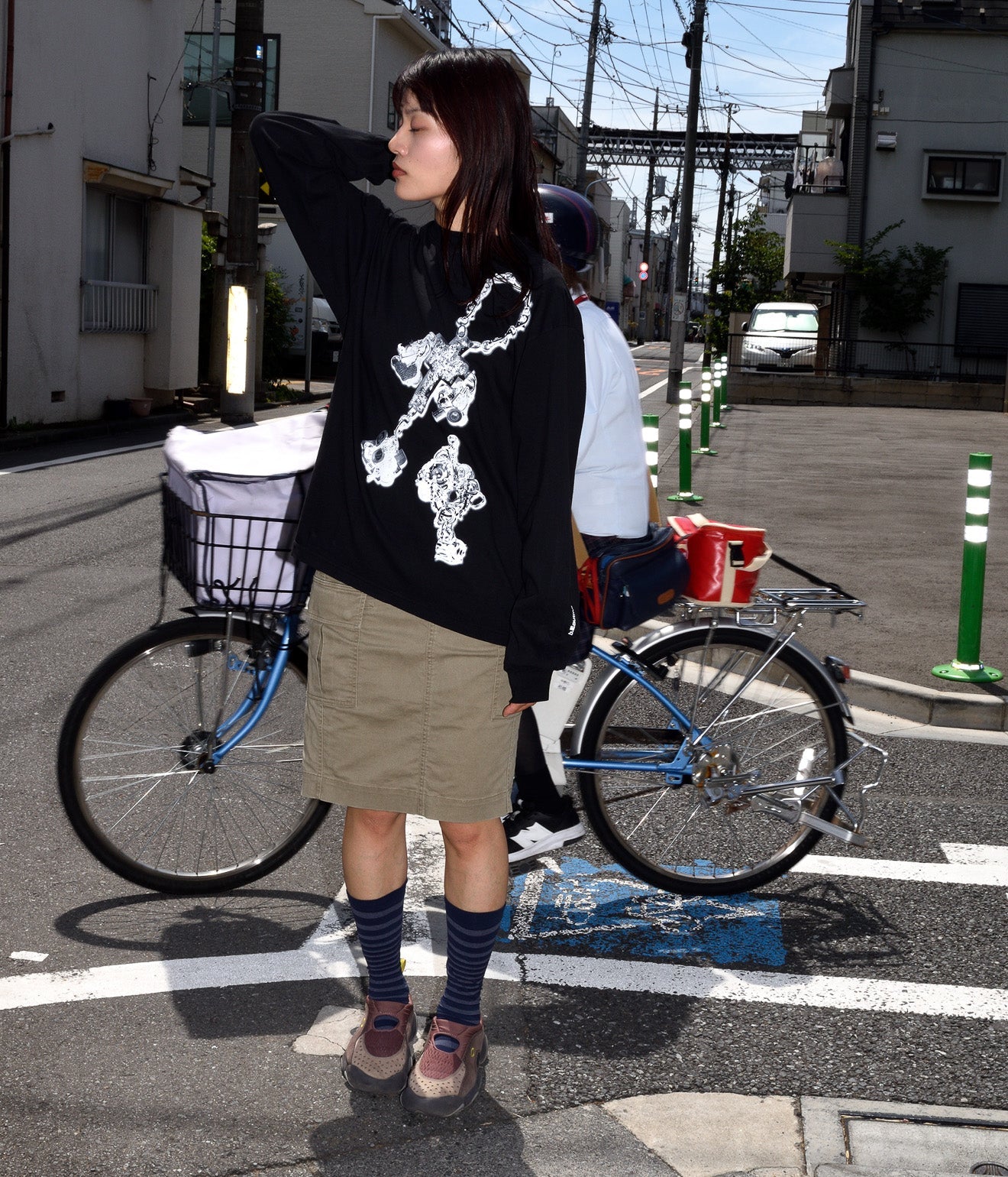 b.Eautiful x LEO GON’DO "Chains LS Shirt" Black - WEAREALLANIMALS