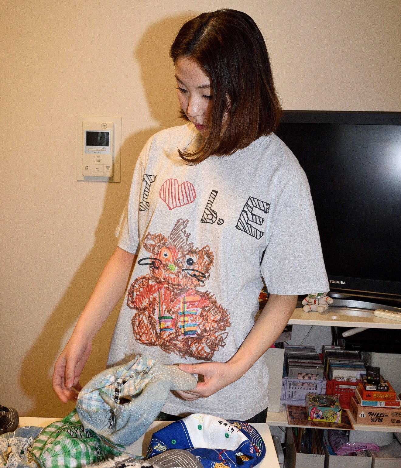b.Eautiful x Shoma Mitani "I <3 b.E T-Shirt" Heather Grey - WEAREALLANIMALS