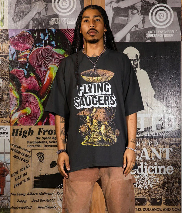 CRTFD "FLYING SAUCERS TEE" VINTAGE BLACK - WEAREALLANIMALS