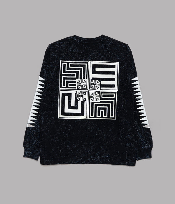 DEVÁ STATES "RELIC LS T-Shirt" Washed Black - WEAREALLANIMALS