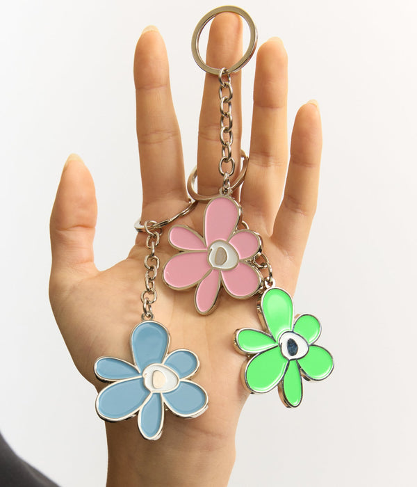 P.A.M. "GESTURES METAL KEYRING - PINK" PINK ICING - WEAREALLANIMALS