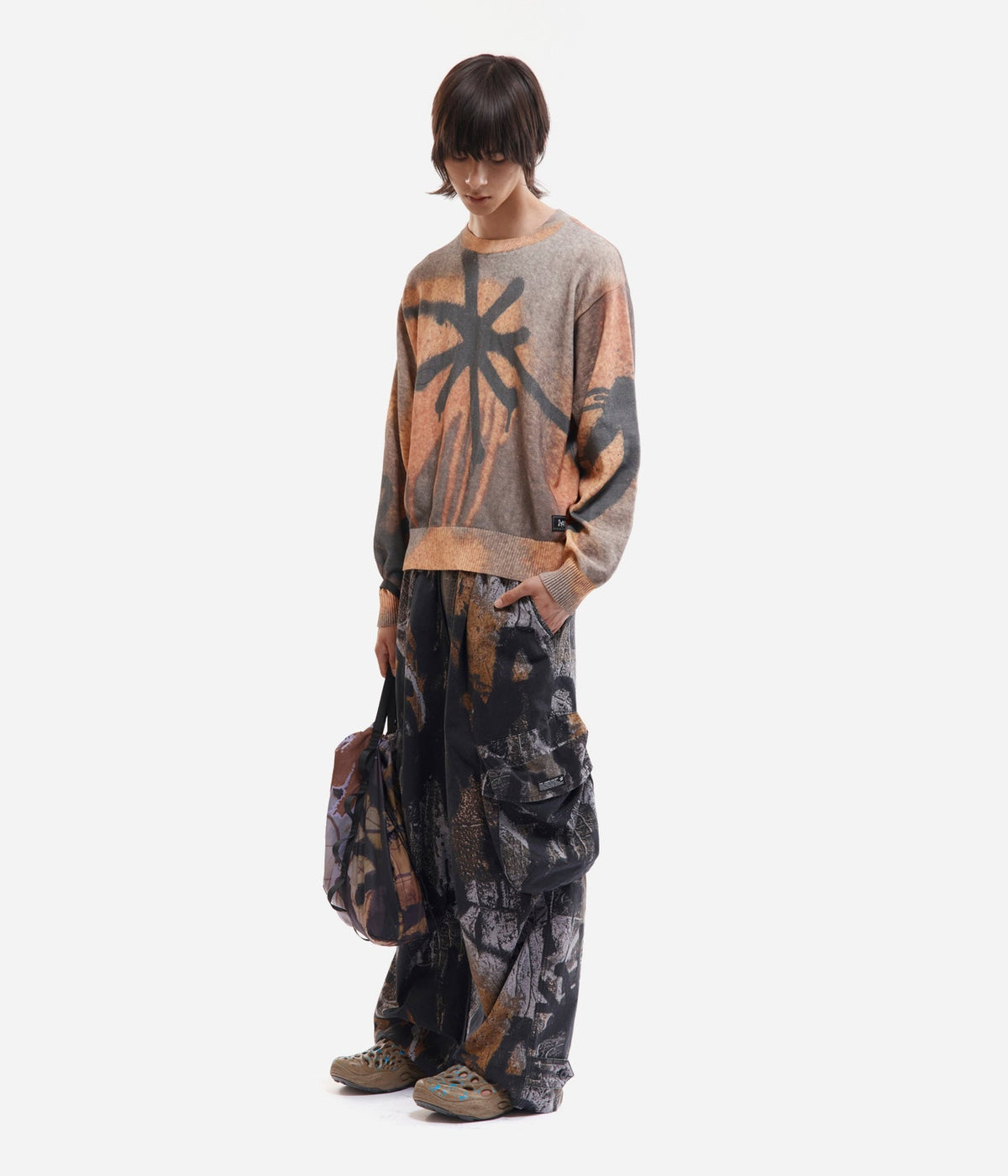 P.A.M. "GETTING OVER PRINTED KNIT CREWNECK" - WEAREALLANIMALS