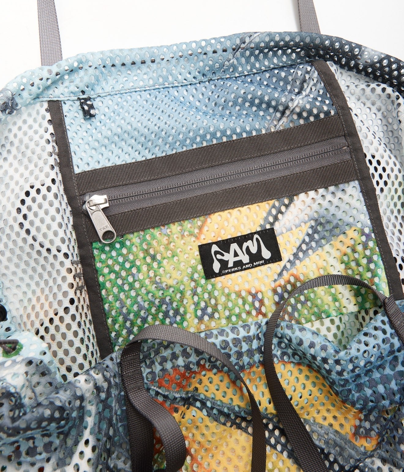 P.A.M. "TERRARIUM LIGHT WEIGHT BAG" DIGITAL SPRING - WEAREALLANIMALS