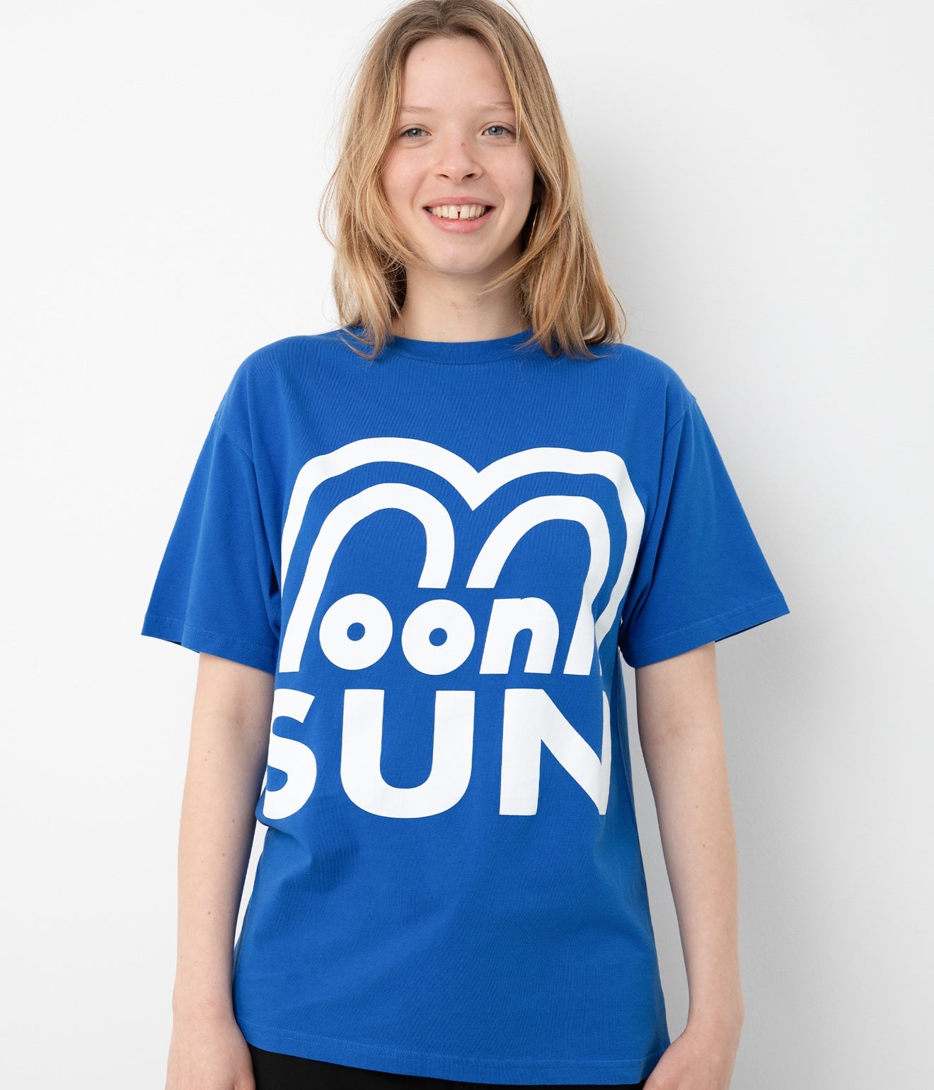 Public Possession "Sun&Moon" T-Shirt - WEAREALLANIMALS