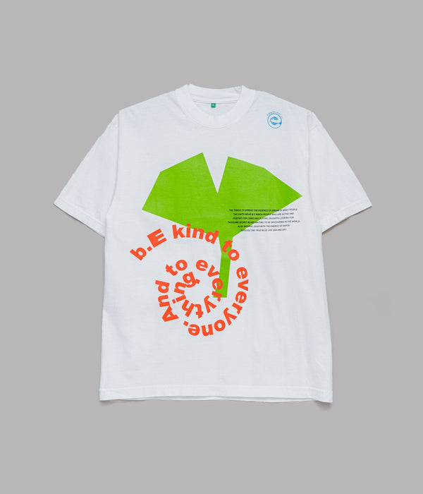 b.Eautiful "Be Kind T-Shirt" - WEAREALLANIMALS