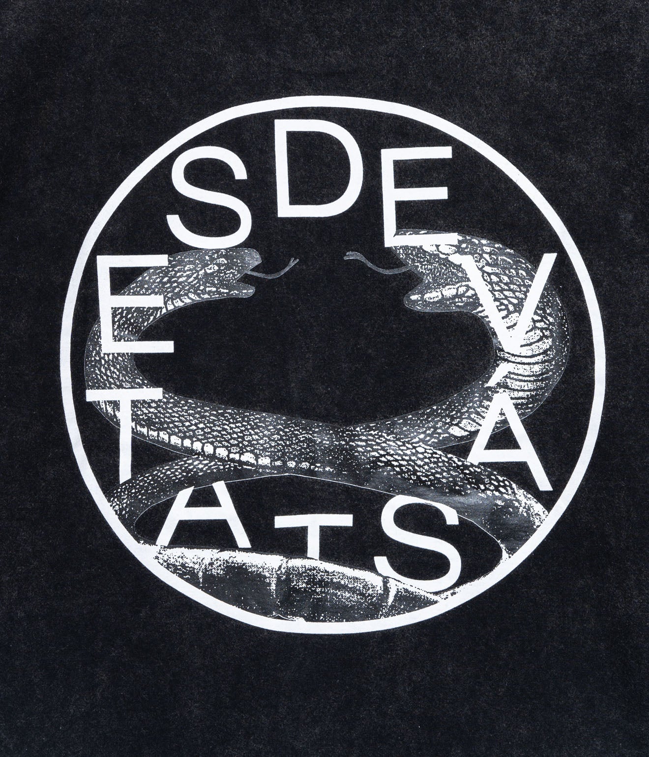 DEVÁ STATES "SERPENTS T-Shirt" Washed Black - WEAREALLANIMALS