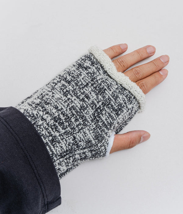 Wilderness Wear "Merino Fleece Wrist Warmer" - WEAREALLANIMALS